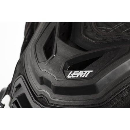 Leatt Защита тела Body Protector 5.5 Black