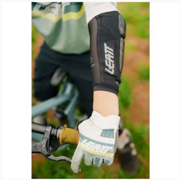 Leatt Наколенники подростковые ReaFlex Hybrid Black 2026