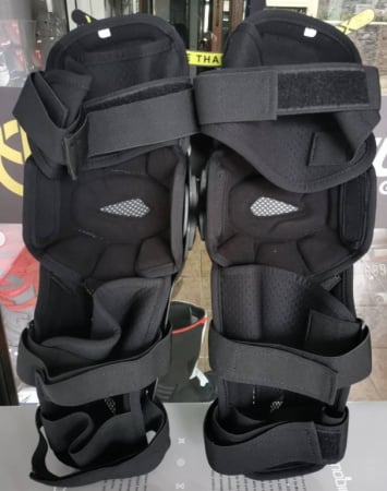 Leatt Наколенники детские Knee Guard Dual Axis Jr Черные
